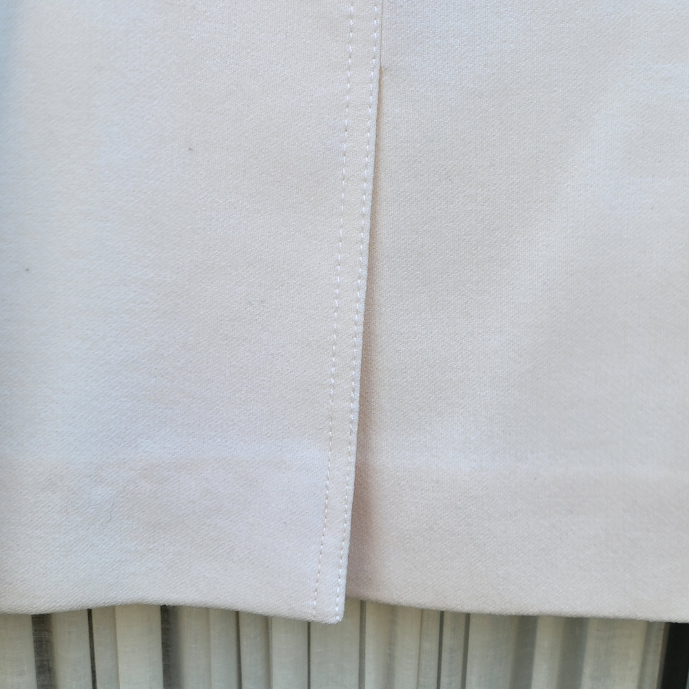 Louis Feraud Vintage 2PC Suit Blazer&Skirt Set - Picture 8 of 9